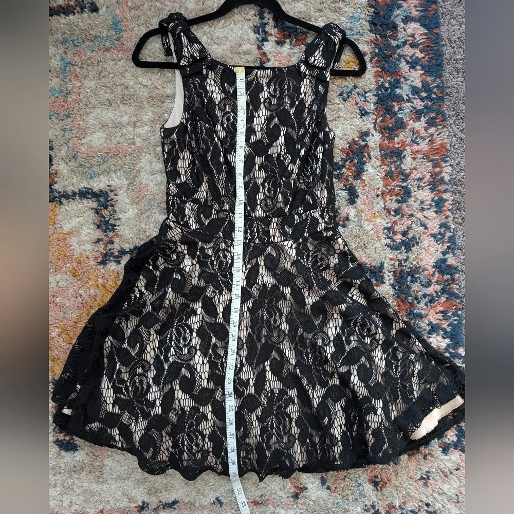Way-In Clothing Co. Black Lace Short A-Line Dress